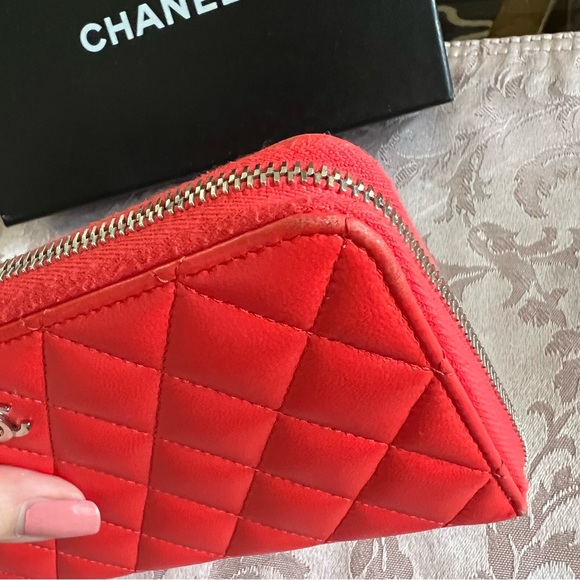Authentic Chanel Lambskin Quilted Zip Around Wallet - Picture 13 of 17